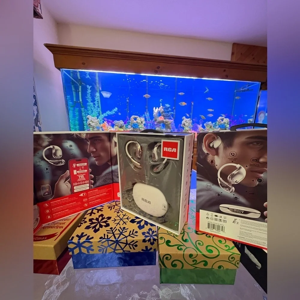 New- Translator Earbuds  115 Different Languages  Perfect for foreign travel